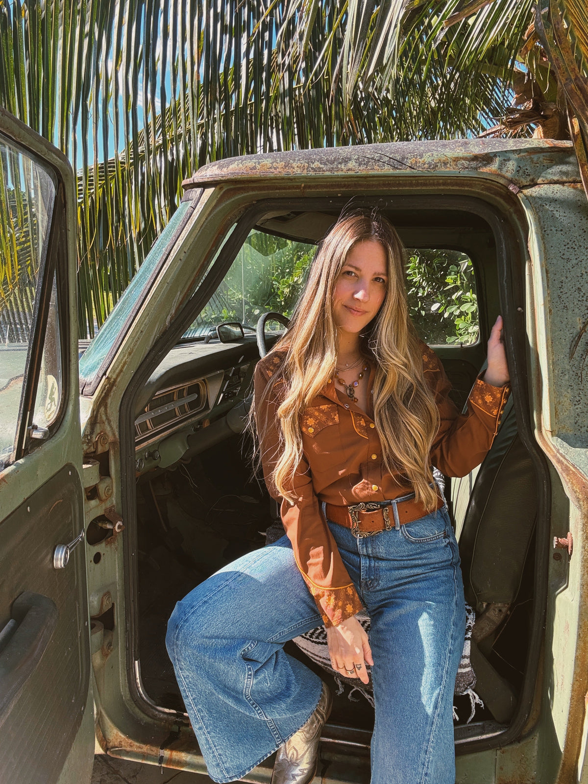John Wayne Western Pearl Snap Button Up Top In Brown
