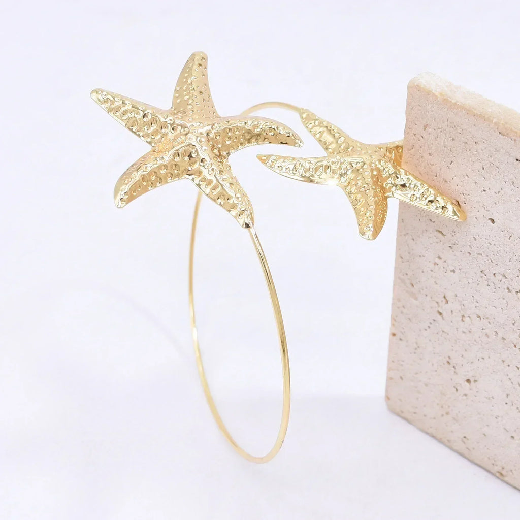 New Fashion Golden Alloy 2 Starfish Arm Bracelet for Women  Summer Beach \Dance Party Cuff Bracelets Jewlery Accessories Gifts