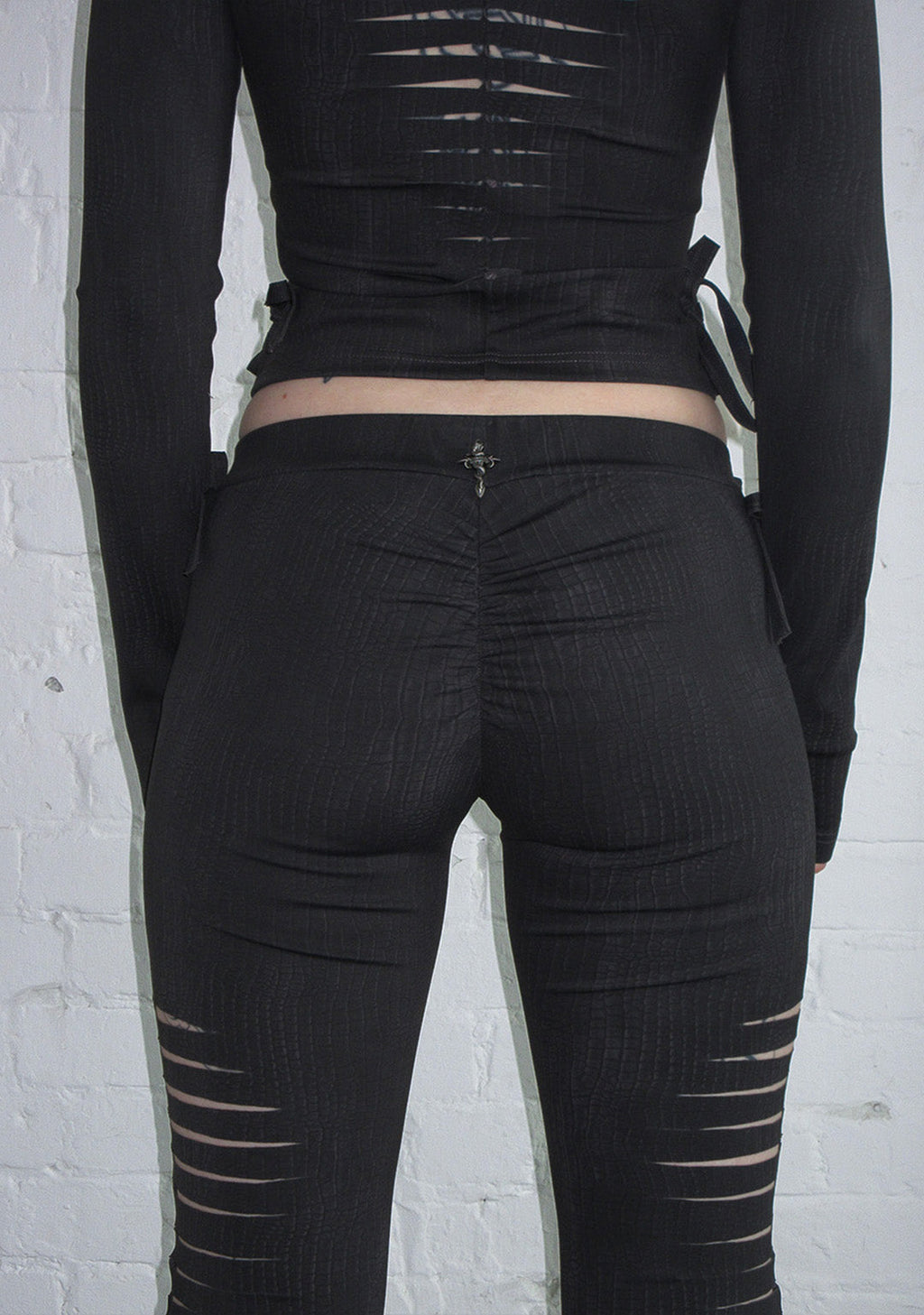 ENVY SNAKESKIN SLASHED SCULPT STRETCH PANTS CHARCOAL