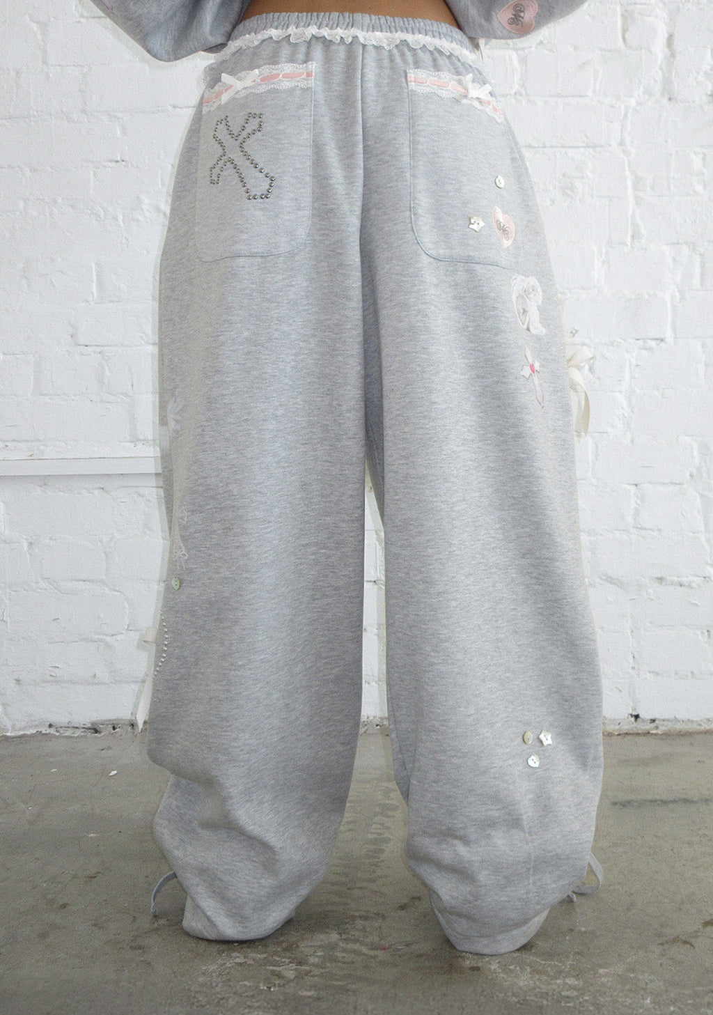 WHISPER OVERSIZED SWEATPANTS GREY MARL